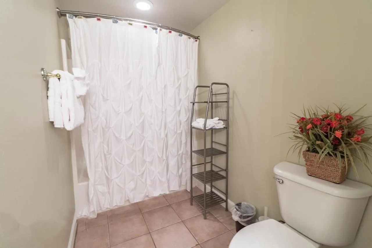 Apartment Shores Of Panama 318 - Nice 2Bd, Sleeps 8! Great View! Reserved 3Rd Floor Parking Space! Condo Panama City Beach