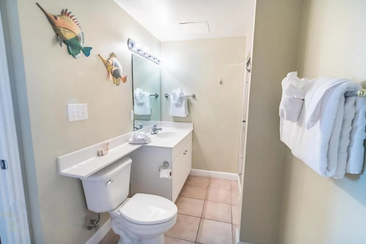 Shores Of Panama 318 - Nice 2Bd, Sleeps 8! Great View! Reserved 3Rd Floor Parking Space! Condo Panama City Beach